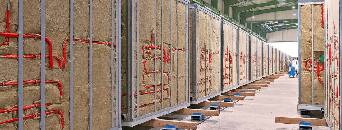 Fertigbad - Charakteristischer Wandaufbau Charakteristischer Wandaufbau mit Dämmung