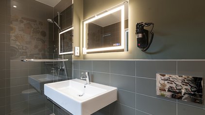 NIU Hotel
